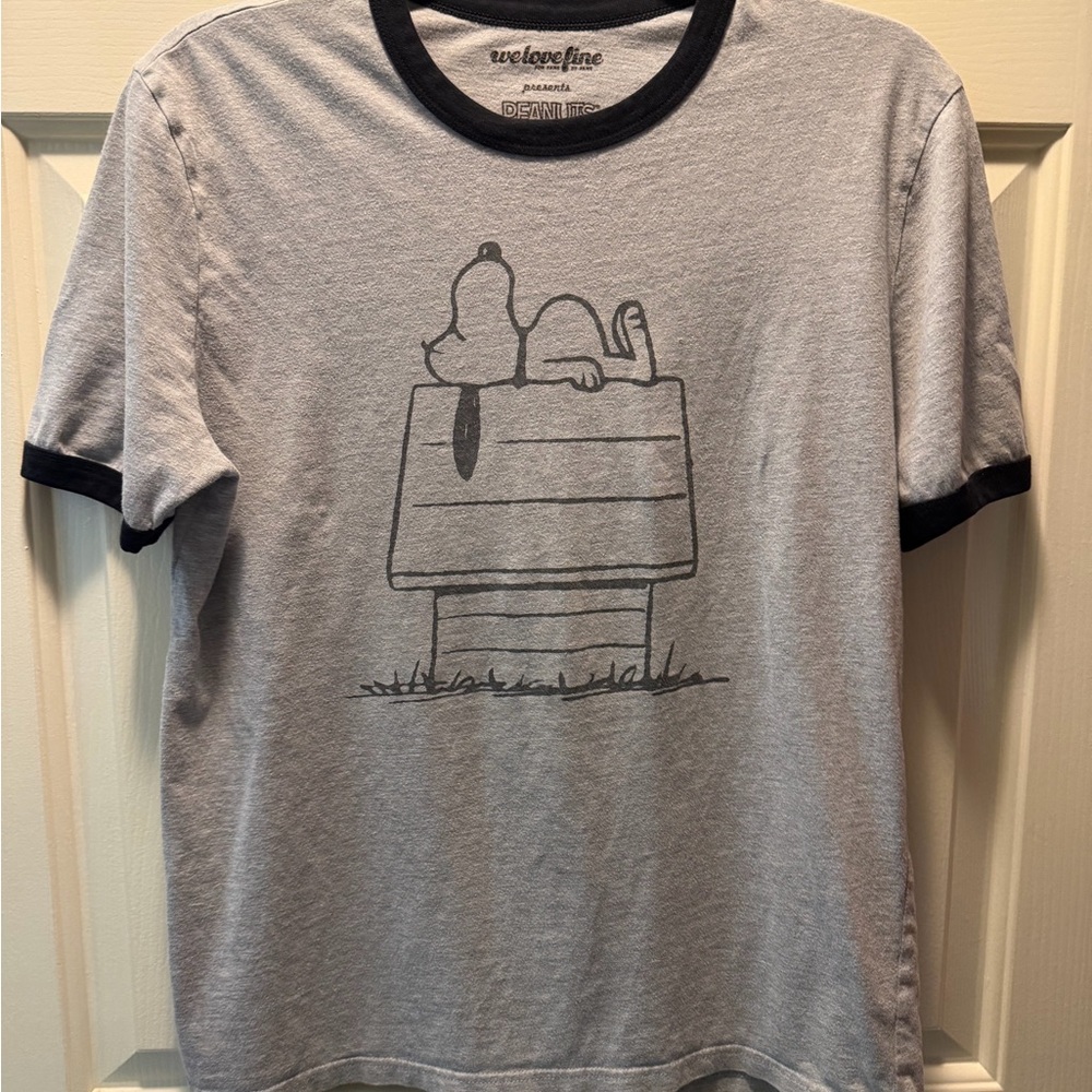 Gray Snoopy Short Sleeve Tee